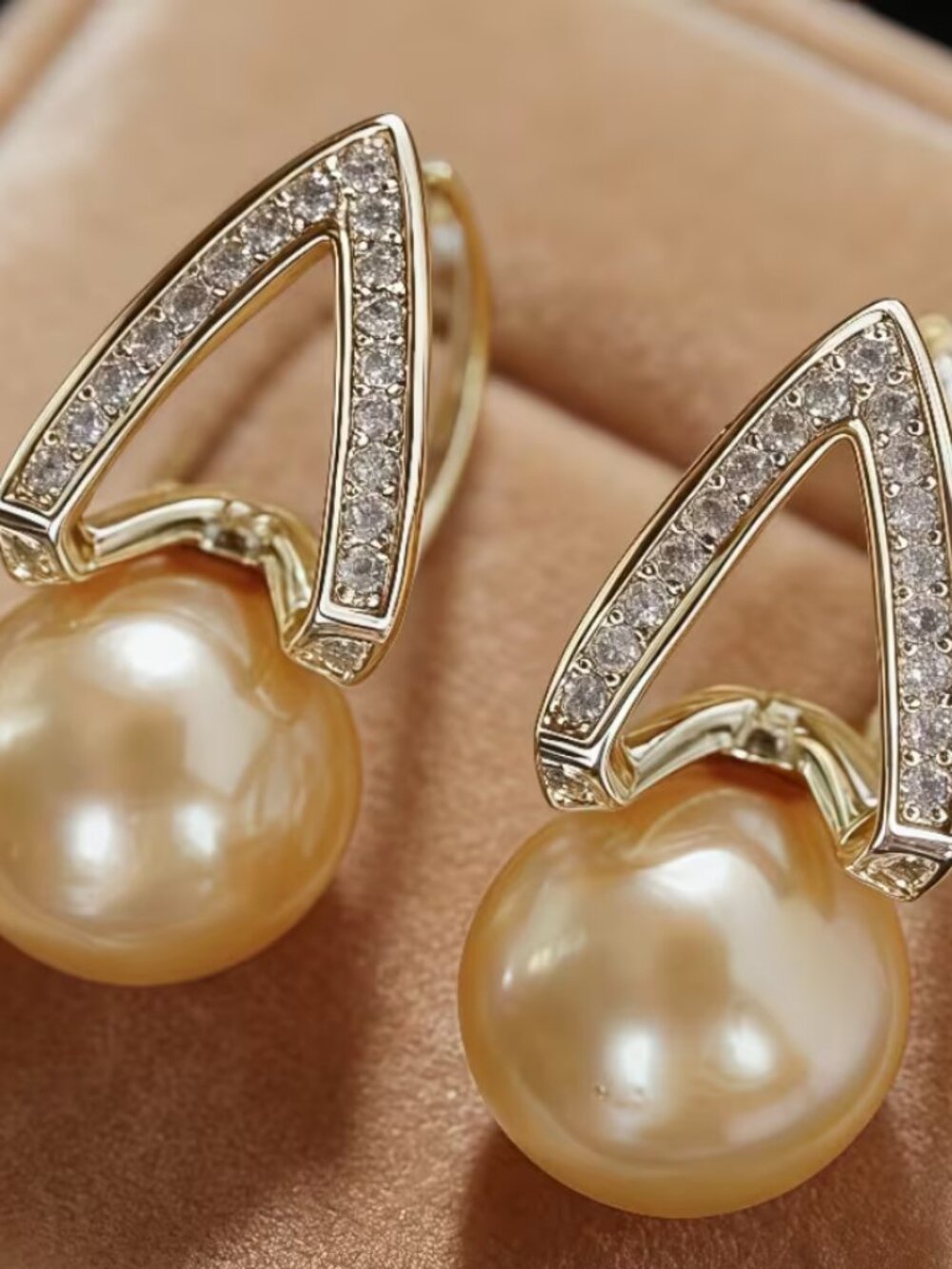 14K Gold Womens 1ct Diamond Hanging Drop Champagne Pearl Earrings Ladies Jewelry